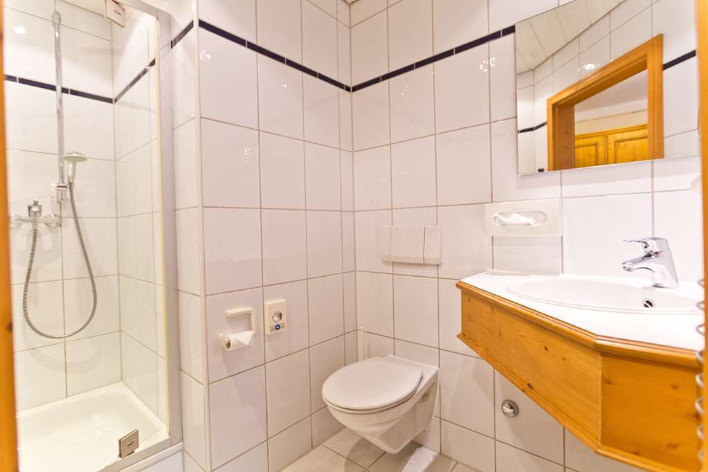 Akzent Hotel Krone Helmstadt Εξωτερικό φωτογραφία