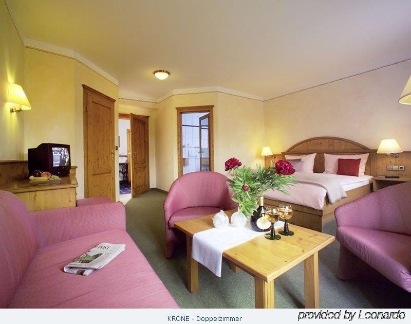 Akzent Hotel Krone Helmstadt Εξωτερικό φωτογραφία