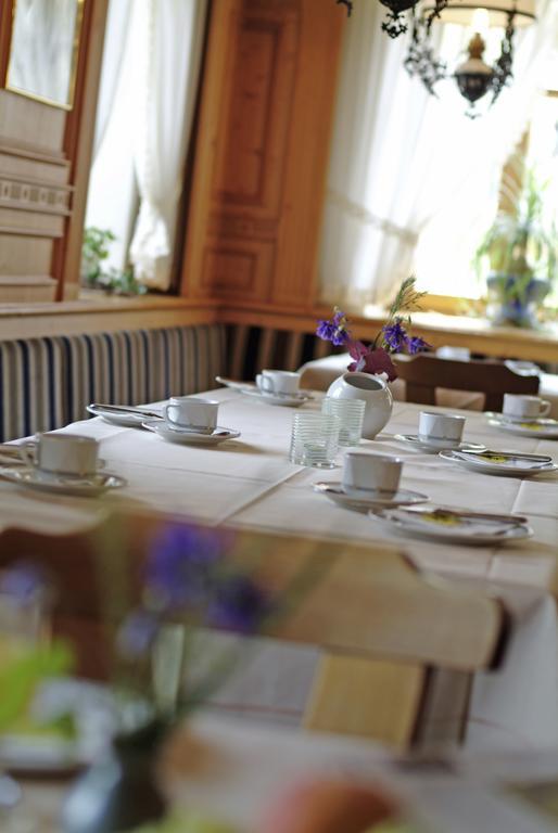 Akzent Hotel Krone Helmstadt Εξωτερικό φωτογραφία